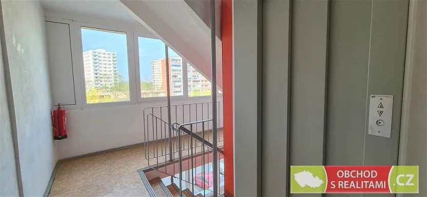 Prodej bytu 2+kk, Praha, Novodvorská, 41 m2