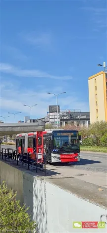 Prodej bytu 2+kk, Praha, Novodvorská, 41 m2