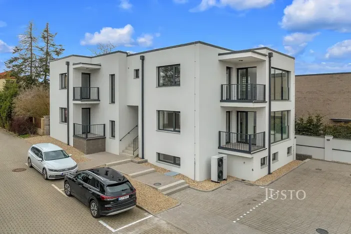 Pronájem bytu 4+kk, Praha - Šeberov, Na proutcích, 132 m2