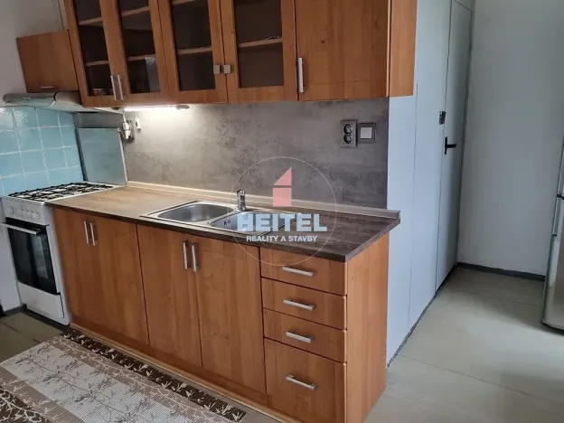 Pronájem bytu 3+1, Olomouc, Varšavské nám., 62 m2