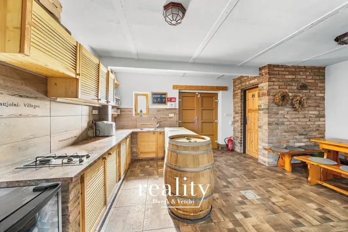 Prodej chalupy, Mikulov, 190 m2