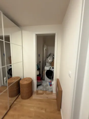 Pronájem bytu 2+kk, Praha - Holešovice, Jankovcova, 63 m2