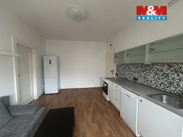 Pronájem bytu 1+1, Ústí nad Labem - Střekov, Kramoly, 46 m2