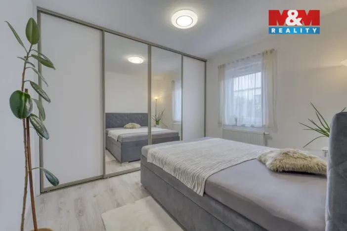 Prodej bytu 2+kk, Zbůch, U Trati, 43 m2