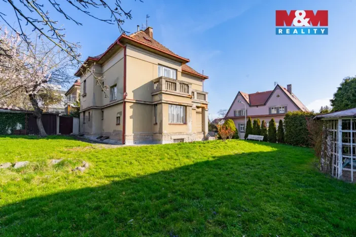 Prodej rodinného domu, Praha - Vokovice, Na lužci, 300 m2
