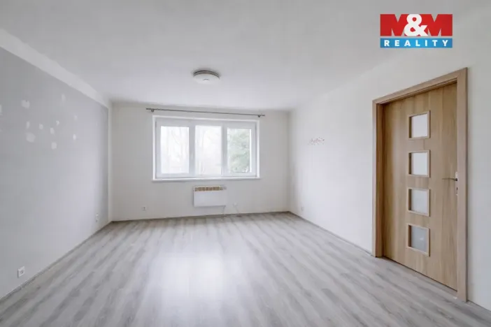 Prodej bytu 3+1, Mariánské Lázně - Úšovice, Ke Kasárnům, 63 m2