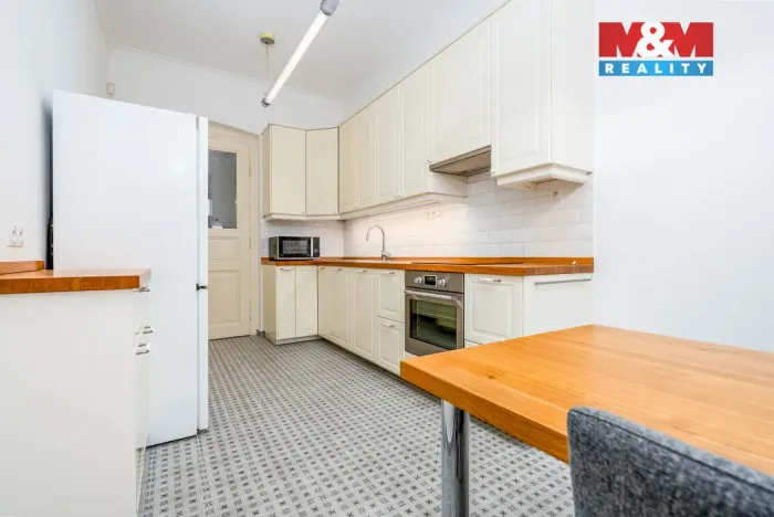 Prodej bytu 2+1, Praha - Vinohrady, Lublaňská, 66 m2