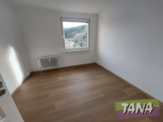 Pronájem bytu 3+1, Železný Brod, Jiráskovo nábřeží, 69 m2