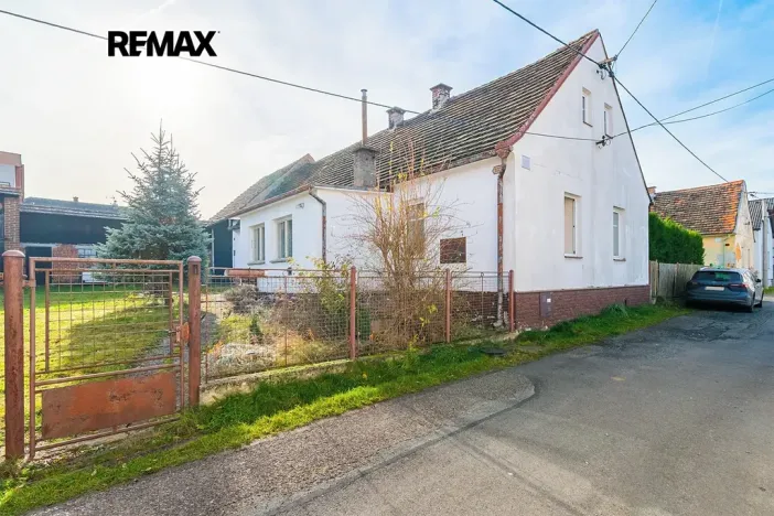 Prodej rodinného domu, Litohlavy, 82 m2