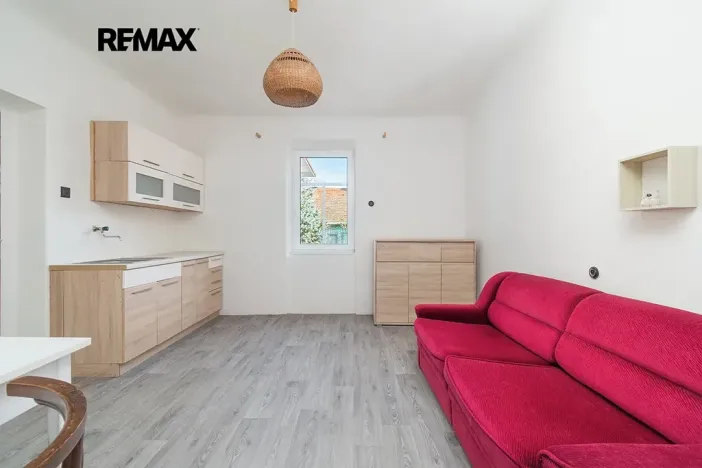 Prodej rodinného domu, Litohlavy, 82 m2