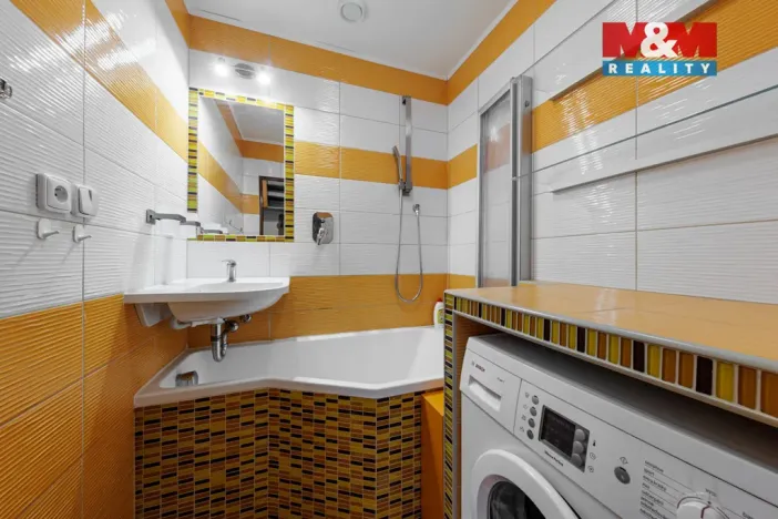 Pronájem bytu 3+1, Sokolov, Slovenská, 76 m2