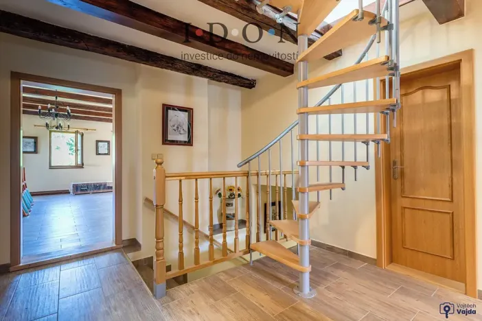 Prodej komerční nemovitosti, Třinec, 650 m2