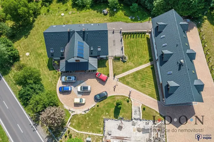 Prodej komerční nemovitosti, Třinec, 650 m2