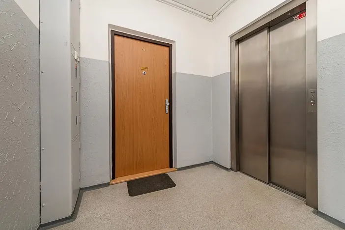 Pronájem bytu 1+kk, Praha - Záběhlice, Jasmínová, 28 m2