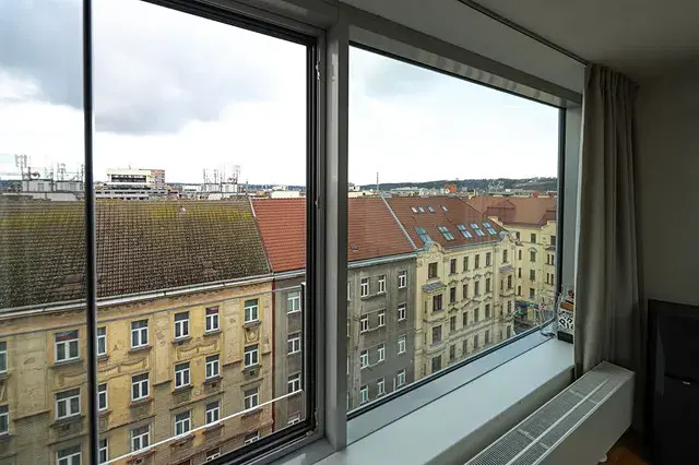 Pronájem bytu 4+kk, Praha - Holešovice, Komunardů, 200 m2