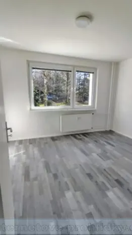 Pronájem bytu 3+1, Liberec, Broumovská, 75 m2