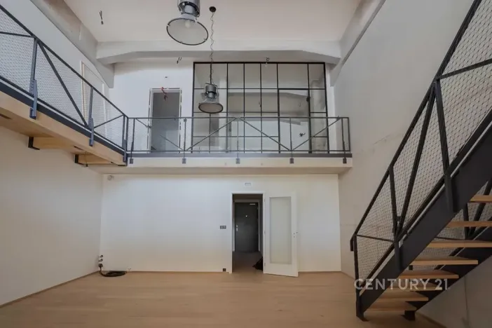 Prodej bytu 4+kk, Praha - Vysočany, Kolbenova, 176 m2