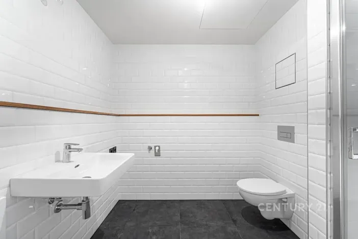 Prodej bytu 1+kk, Praha - Vysočany, Kolbenova, 42 m2