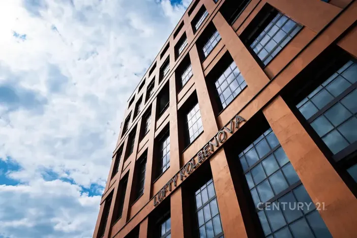 Prodej atypického bytu, Praha - Vysočany, Kolbenova, 181 m2