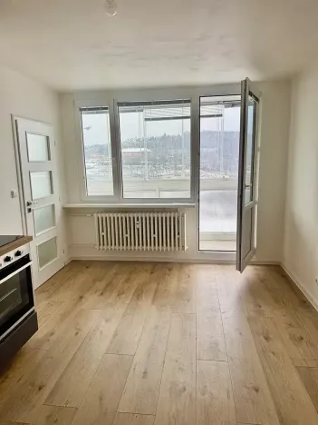 Pronájem bytu 2+kk, Praha - Vršovice, Baškirská, 34 m2