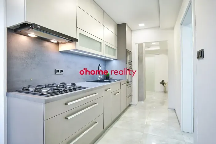 Pronájem bytu 2+1, Olomouc, Jarmily Glazarové, 62 m2