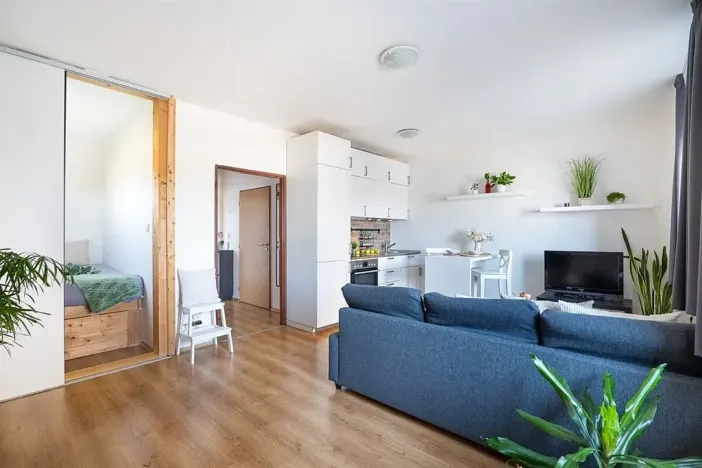 Prodej bytu 1+kk, Úholičky, Roztocká, 37 m2