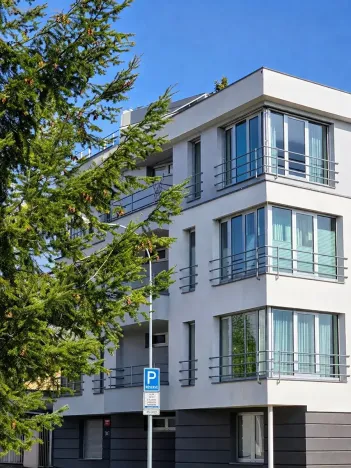 Pronájem bytu 3+kk, Praha - Smíchov, U Dívčích hradů, 123 m2