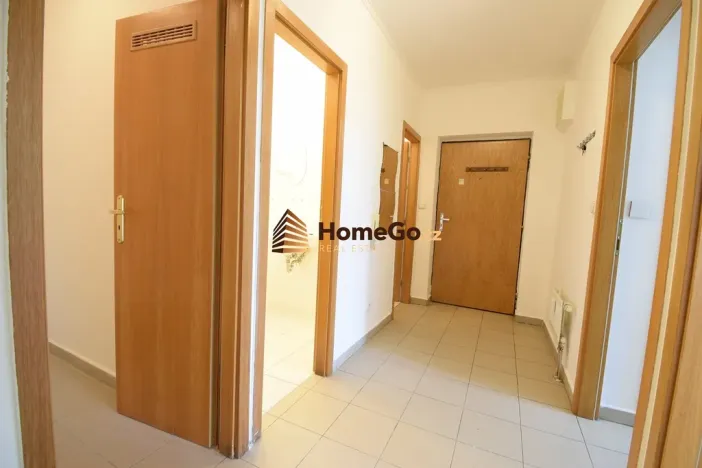 Pronájem bytu 1+kk, Praha - Troja, K Haltýři, 50 m2