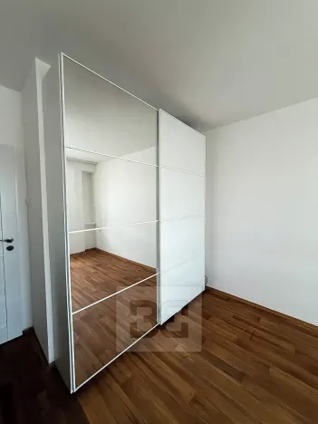 Pronájem bytu 3+1, Praha - Michle, Jivenská, 77 m2