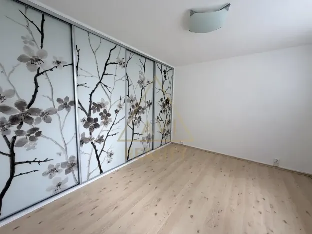 Pronájem bytu 3+1, Praha - Hlubočepy, Dreyerova, 72 m2