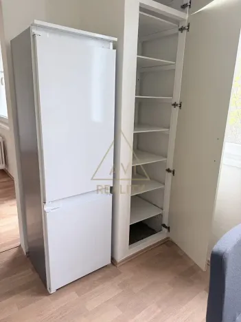 Pronájem bytu 3+1, Praha - Hlubočepy, Dreyerova, 72 m2