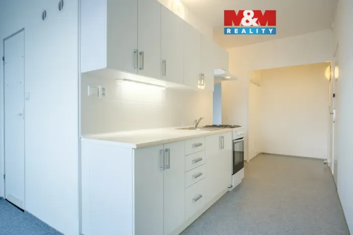 Prodej bytu 2+1, Kadaň, Na Podlesí, 56 m2