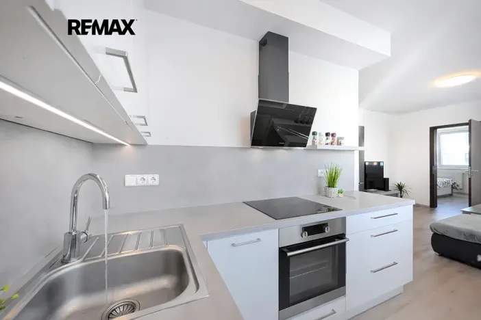 Prodej bytu 2+kk, Praha - Hlubočepy, Hugo Haase, 55 m2