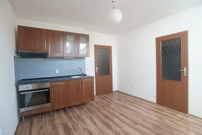 Pronájem bytu 2+kk, Teplice, Jankovcova, 42 m2