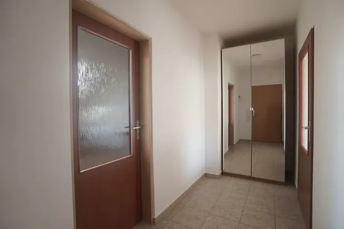 Pronájem bytu 2+kk, Teplice, Jankovcova, 42 m2
