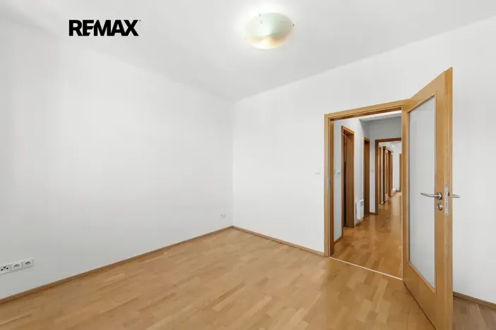 Prodej bytu 2+1, Praha - Žižkov, Táboritská, 64 m2