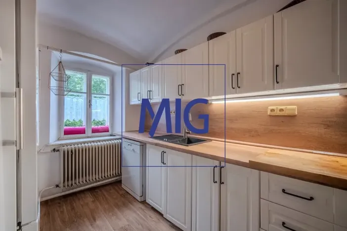 Prodej chalupy, Staré Město, 240 m2