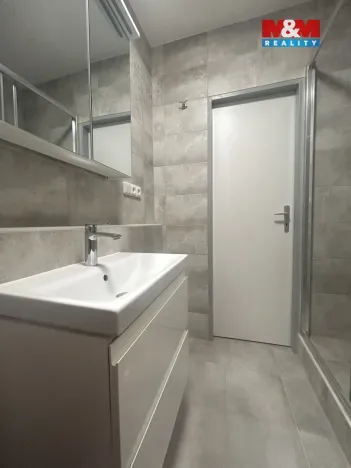 Pronájem bytu 1+1, Ústí nad Labem - Severní Terasa, Větrná, 35 m2