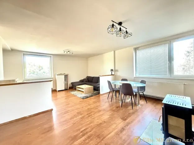 Prodej bytu 2+1, Žeretice, 67 m2