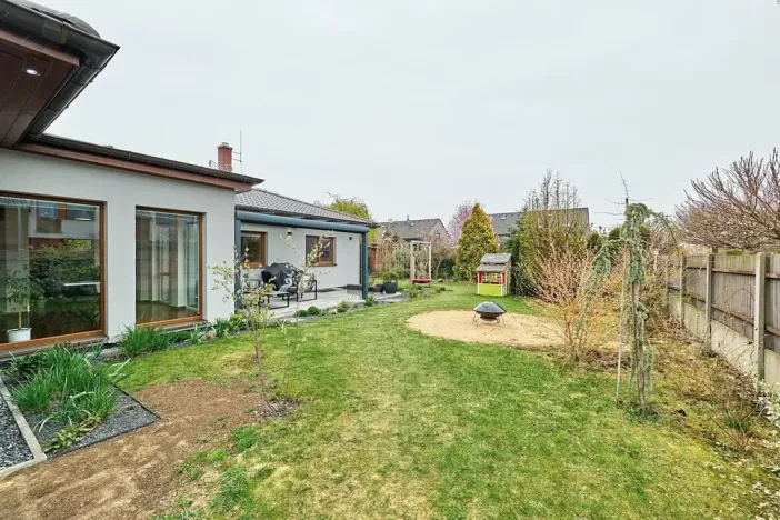 Prodej rodinného domu, Svémyslice, Sluncová, 155 m2