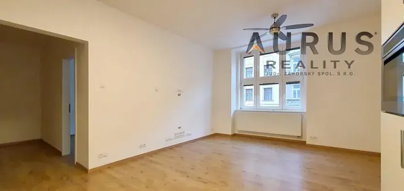 Pronájem bytu 3+kk, Praha - Nusle, Mojmírova, 74 m2