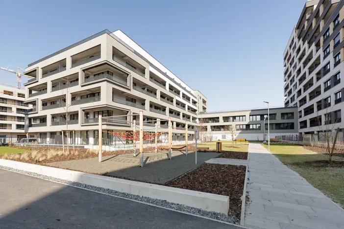 Pronájem bytu 1+kk, Praha - Hloubětín, Poděbradská, 32 m2