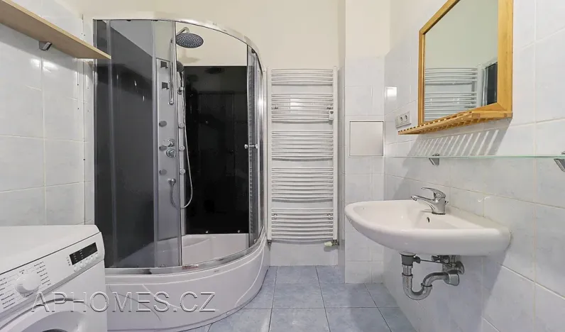 Pronájem bytu 3+kk, Praha - Žižkov, Biskupcova, 80 m2