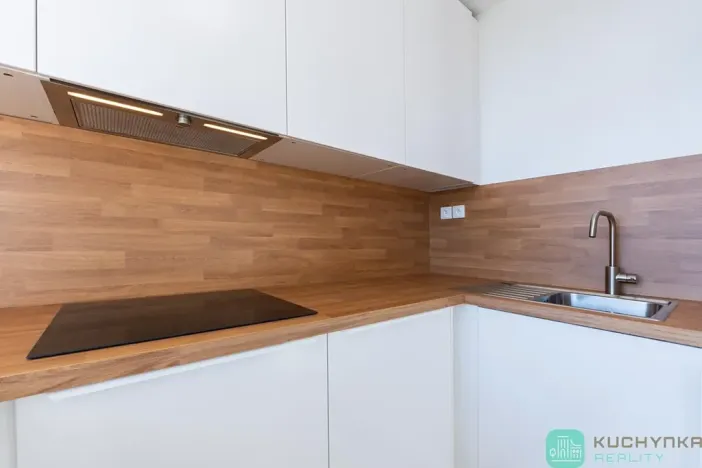 Prodej bytu 2+1, Osek, Hrdlovská, 53 m2