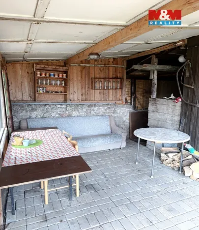 Pronájem chaty, Sentice, 18 m2