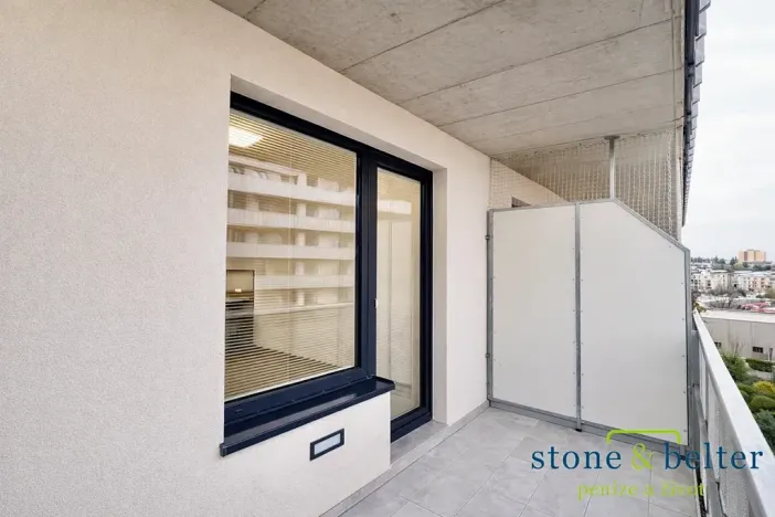 Pronájem bytu 1+kk, Praha - Strašnice, Zvěřinova, 38 m2