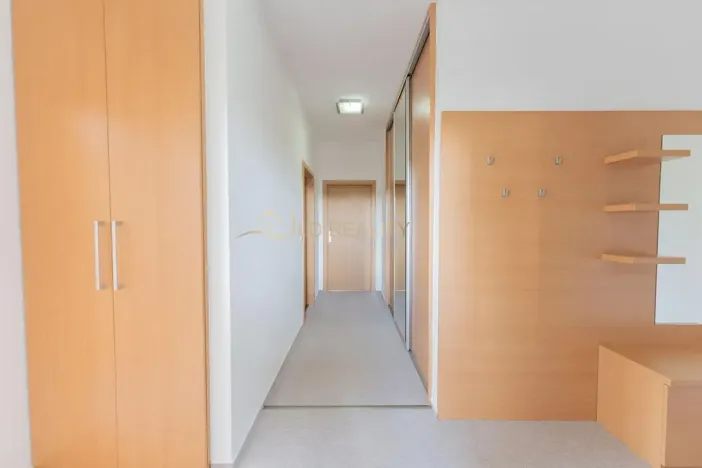 Pronájem bytu 3+kk, Olomouc, Jarmily Glazarové, 75 m2