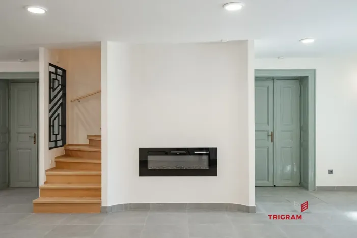 Pronájem restaurace, Hradec Králové - Plotiště nad Labem, Petra Jilemnického, 244 m2