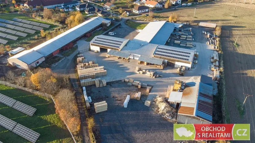 Pronájem komerční, Morašice, 350 m2