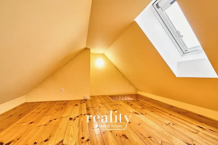 Pronájem bytu 1+kk, Znojmo, Mašovická, 24 m2